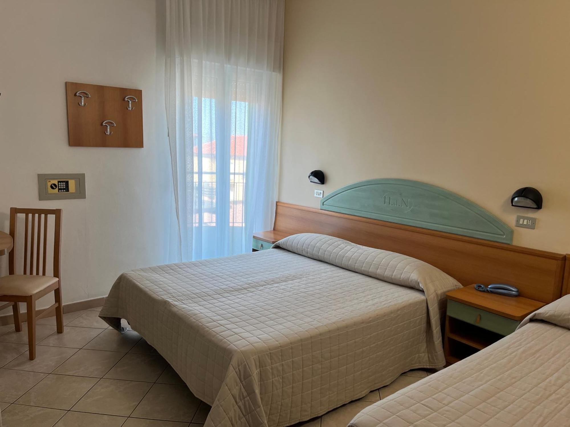 Hotel Delle Nazioni Cesena Bagian luar foto